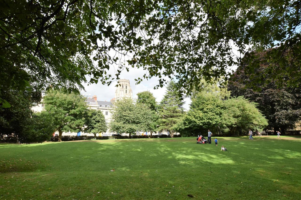 Berkeley Square Pads Apartamento Bristol Exterior foto